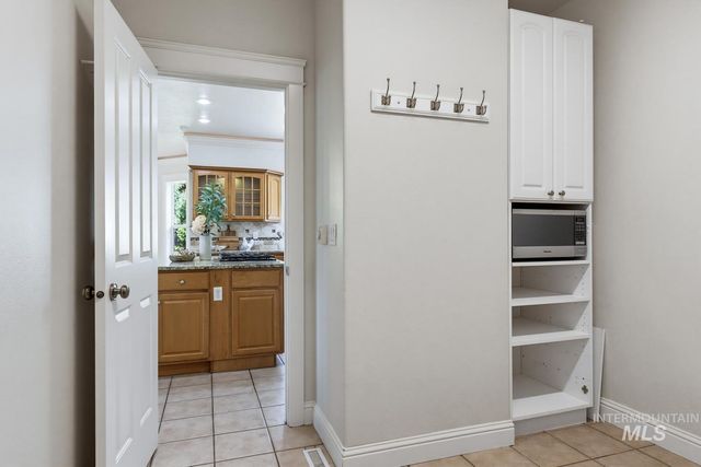 212 W Thornberry, Boise, ID 83702