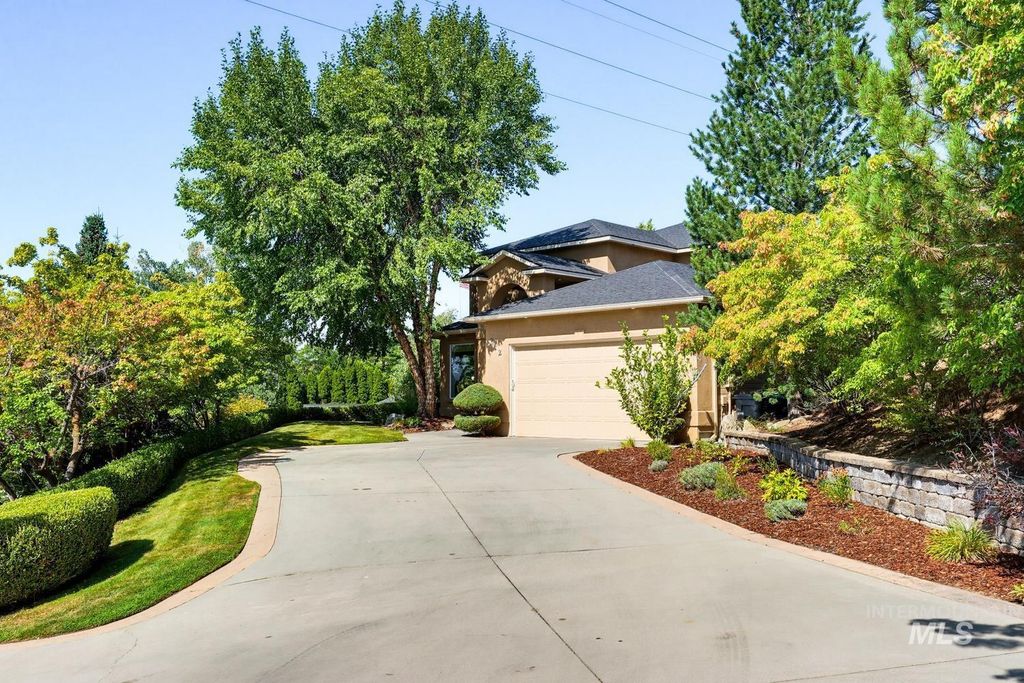 212 W Thornberry, Boise, ID 83702 photo 3