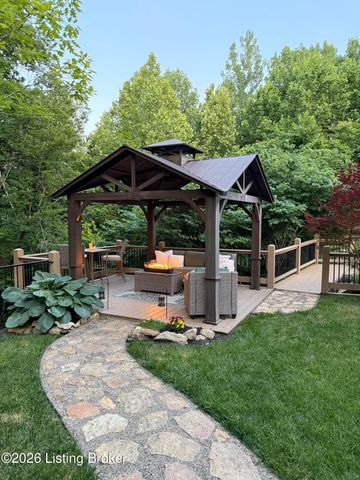 150 Hidden Falls Dr, Mt Washington, KY 40047