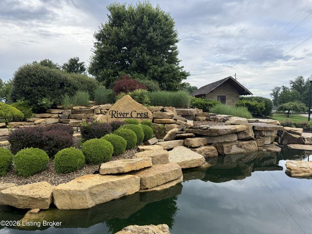 150 Hidden Falls Dr, Mt Washington, KY 40047