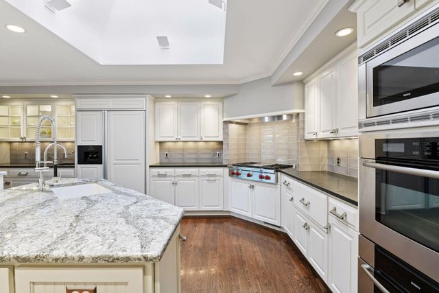 3135 North Shore Drive, Orono, MN 55391