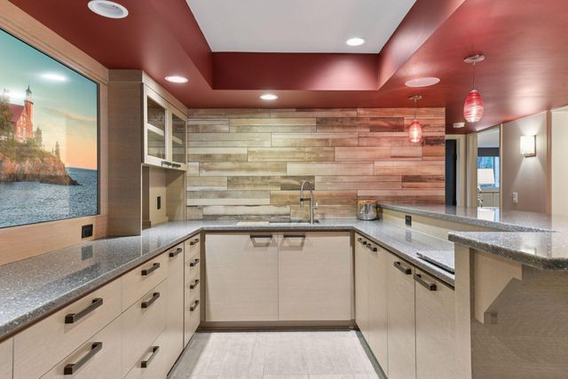 3135 North Shore Drive, Orono, MN 55391