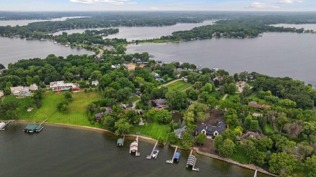 3135 North Shore Drive, Orono, MN 55391