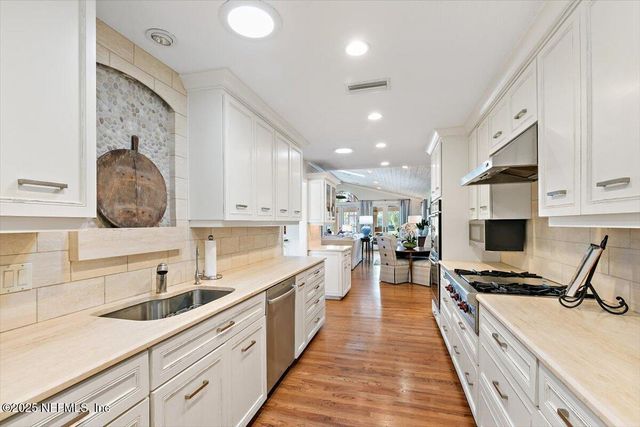 24 POINCIANA Way, Ponte Vedra Beach, FL 32082