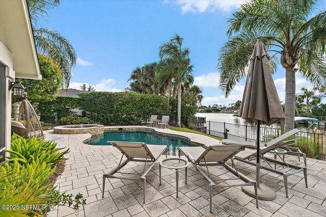 24 POINCIANA Way, Ponte Vedra Beach, FL 32082