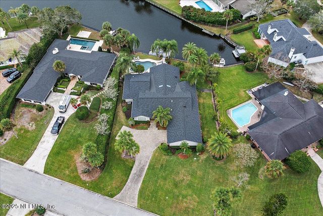 24 POINCIANA Way, Ponte Vedra Beach, FL 32082