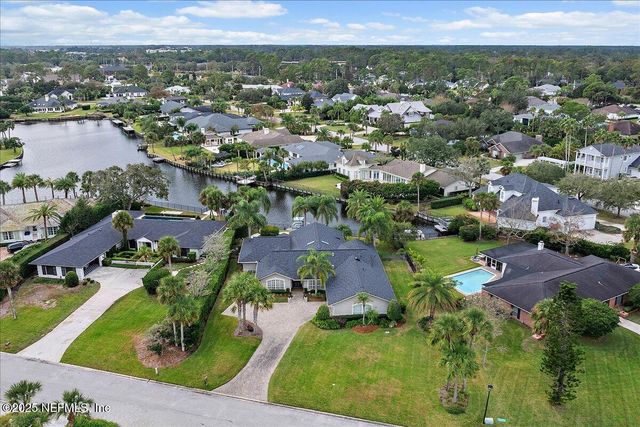 24 POINCIANA Way, Ponte Vedra Beach, FL 32082