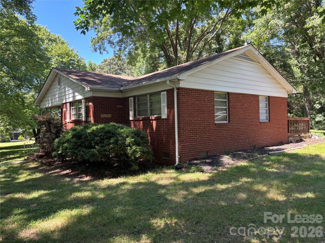2311 Back Creek Church Road, Charlotte, NC 28213
