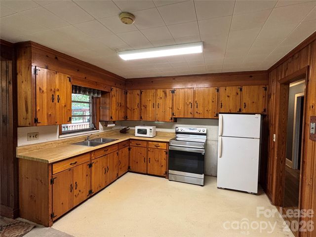 2311 Back Creek Church Road, Charlotte, NC 28213