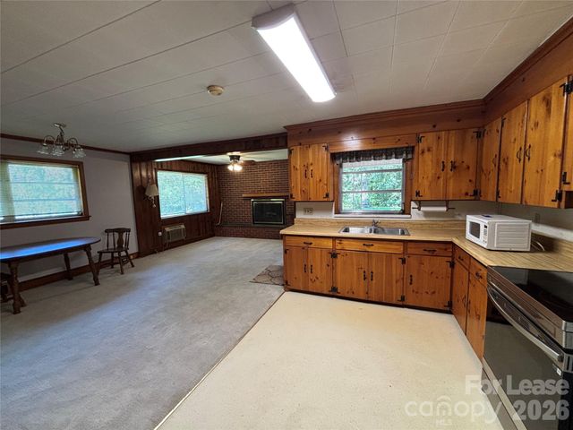 2311 Back Creek Church Road, Charlotte, NC 28213