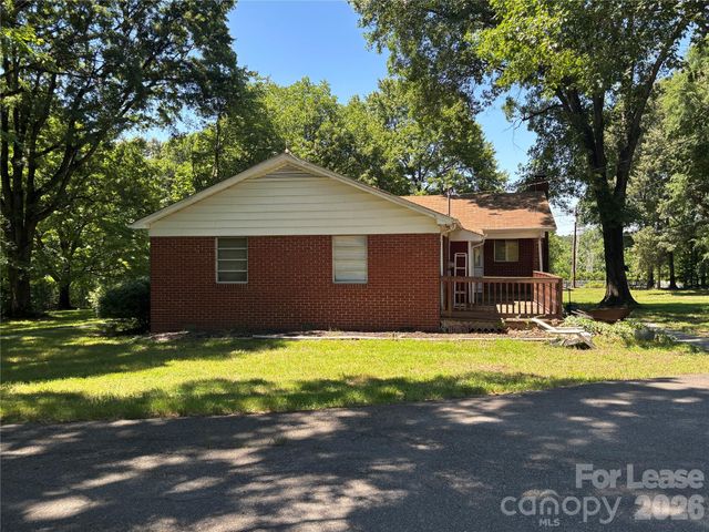 2311 Back Creek Church Road, Charlotte, NC 28213