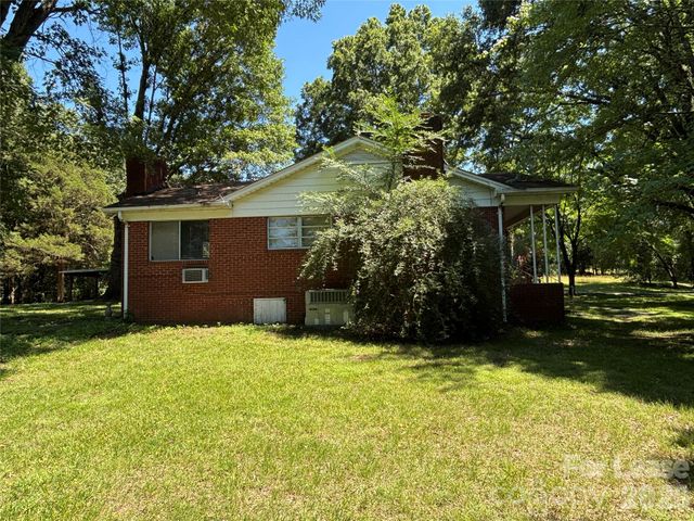 2311 Back Creek Church Road, Charlotte, NC 28213