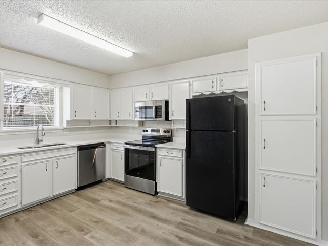 625 Reno Street, Lewisville, TX 75077