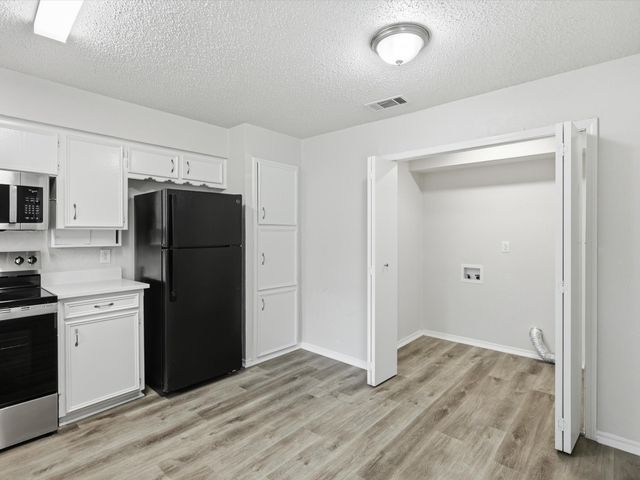 625 Reno Street, Lewisville, TX 75077