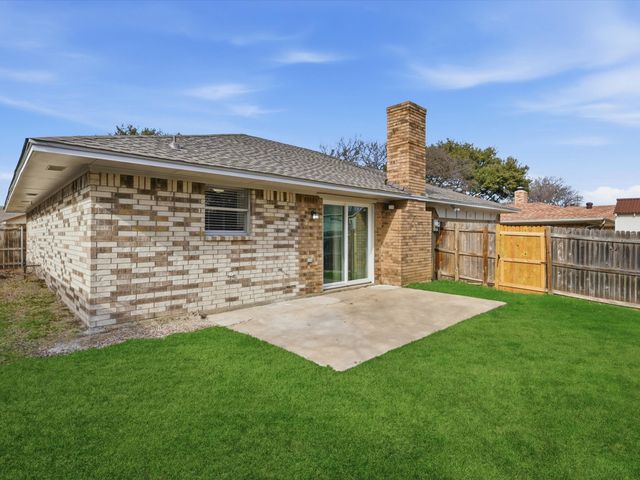 625 Reno Street, Lewisville, TX 75077