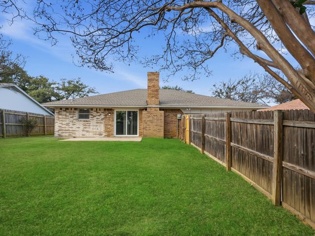 625 Reno Street, Lewisville, TX 75077