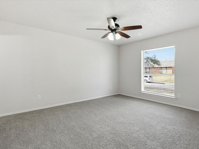 625 Reno Street, Lewisville, TX 75077