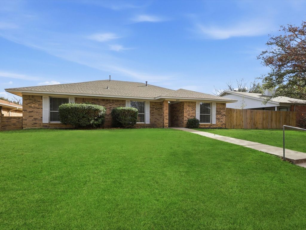 625 Reno Street, Lewisville, TX 75077