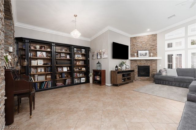 11233 Carson Brook Street, Las Vegas, NV 89183