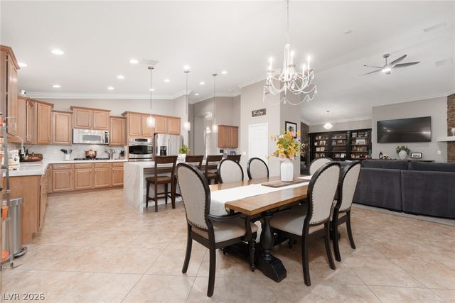 11233 Carson Brook Street, Las Vegas, NV 89183