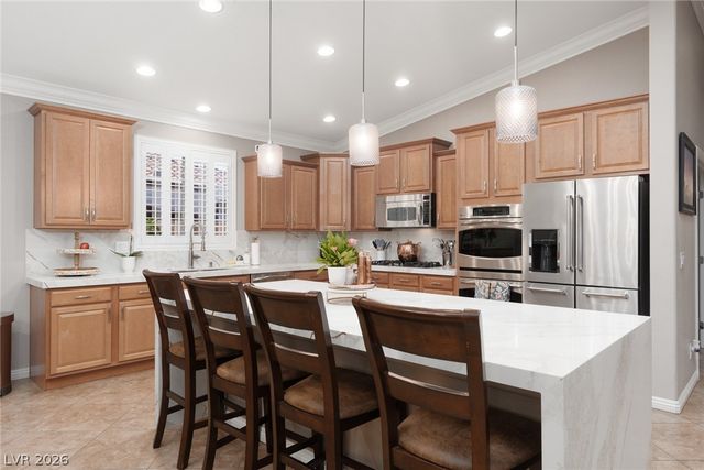 11233 Carson Brook Street, Las Vegas, NV 89183