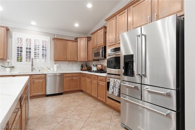 11233 Carson Brook Street, Las Vegas, NV 89183