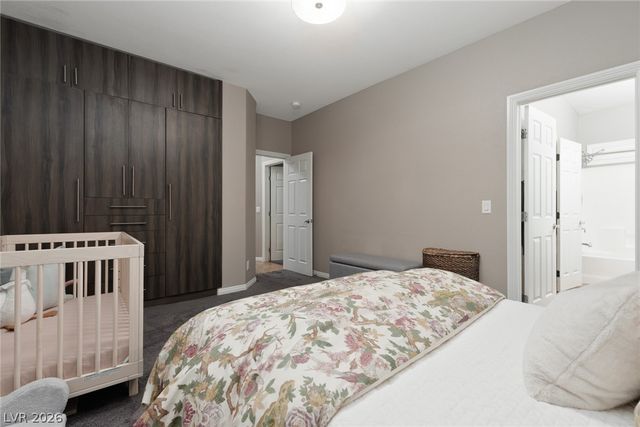 11233 Carson Brook Street, Las Vegas, NV 89183