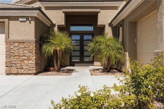 11233 Carson Brook Street, Las Vegas, NV 89183