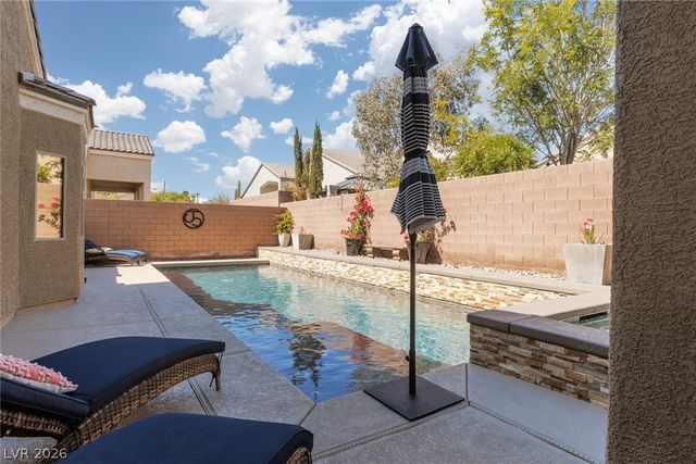 11233 Carson Brook Street, Las Vegas, NV 89183