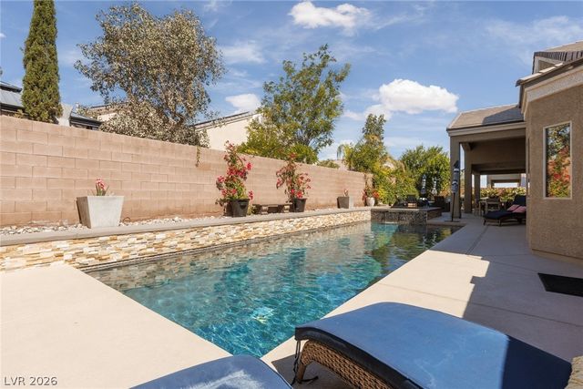 11233 Carson Brook Street, Las Vegas, NV 89183