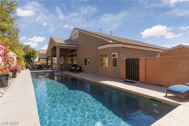 11233 Carson Brook Street, Las Vegas, NV 89183