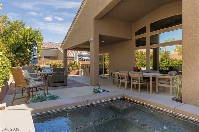 11233 Carson Brook Street, Las Vegas, NV 89183