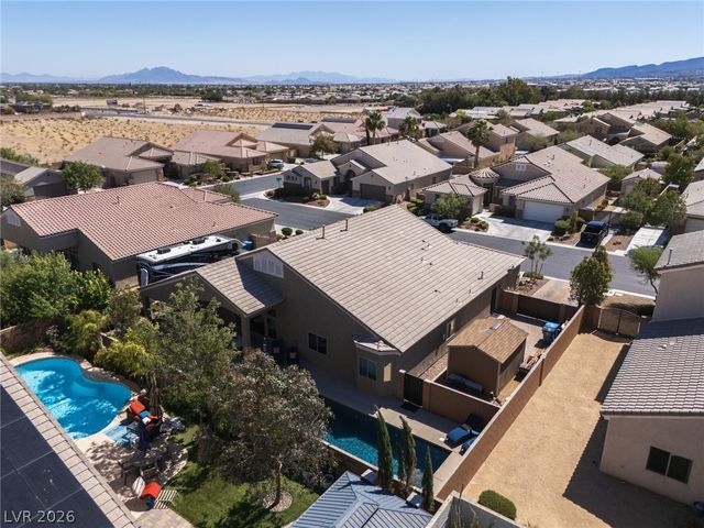 11233 Carson Brook Street, Las Vegas, NV 89183