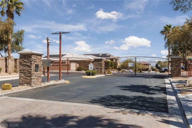 11233 Carson Brook Street, Las Vegas, NV 89183