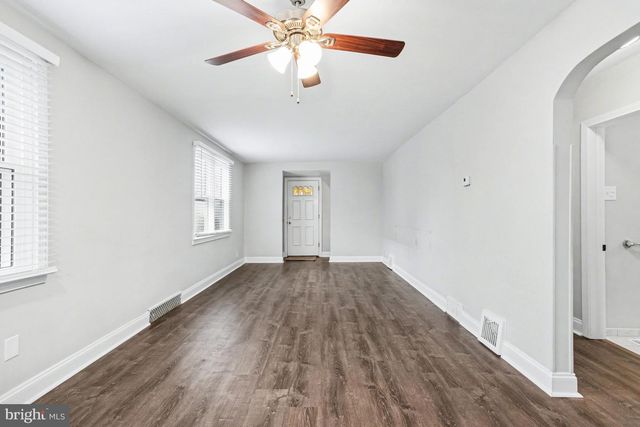 2514 WENTWORTH RD, Parkville, MD 21234