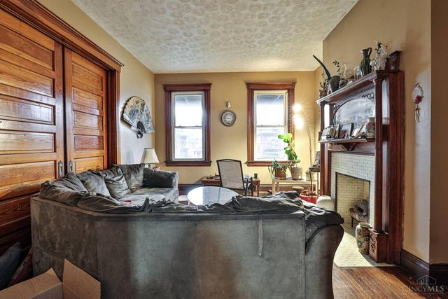 2231 Burnet Drive, Cincinnati, OH 45219