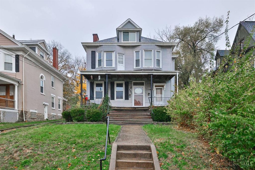 2231 Burnet Drive, Cincinnati, OH 45219
