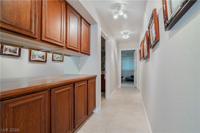 8909 Meadowood Drive, Las Vegas, NV 89134