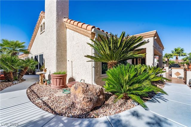 8909 Meadowood Drive, Las Vegas, NV 89134