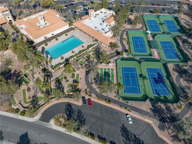 8909 Meadowood Drive, Las Vegas, NV 89134