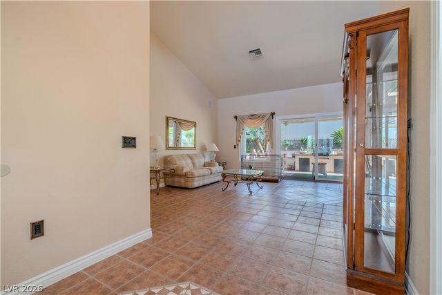 8909 Meadowood Drive, Las Vegas, NV 89134