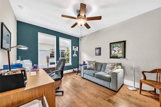 5727 Brancott Way, Houston, TX 77096