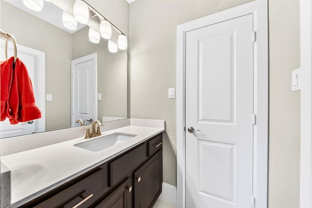 5727 Brancott Way, Houston, TX 77096