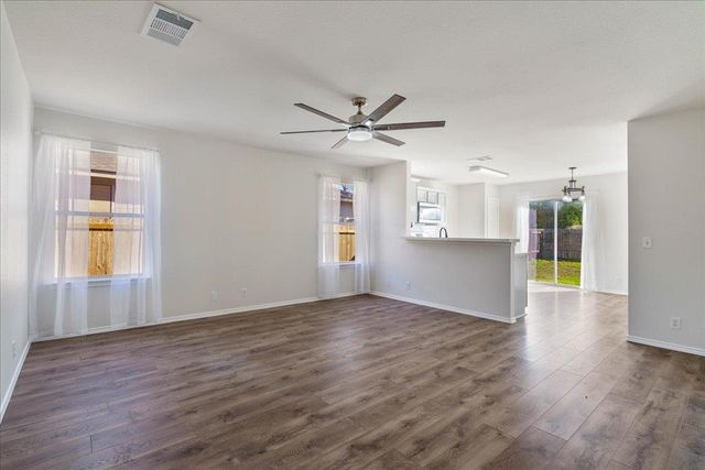 304 Watergate WAY, Hutto, TX 78634