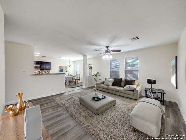 8107 Braun Frst, San Antonio, TX 78250