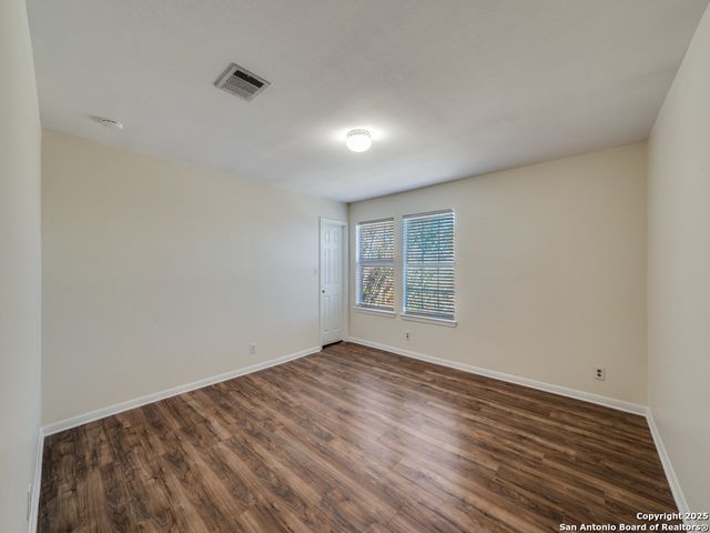 8107 Braun Frst, San Antonio, TX 78250