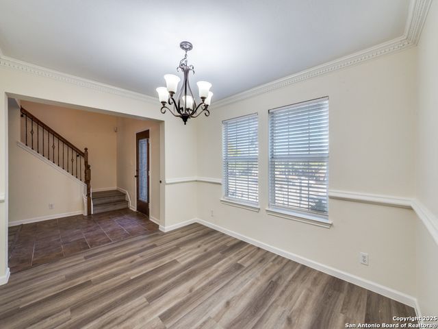 8107 Braun Frst, San Antonio, TX 78250