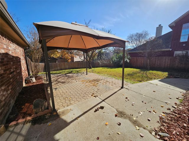 3306 Parkhurst Lane, Richardson, TX 75082