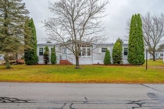 5 Bermuda Lane, Rochester, NH 03867