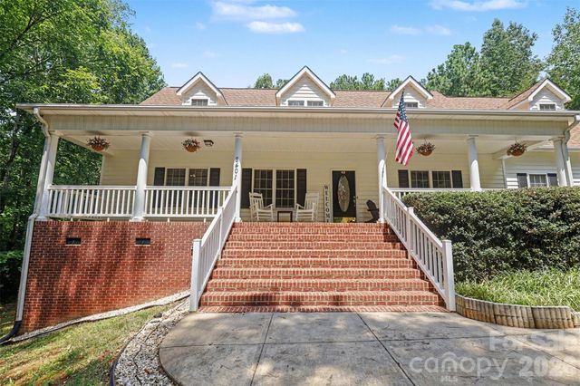 8401 Shelley Mullis Road, Fort Mill, SC 29707